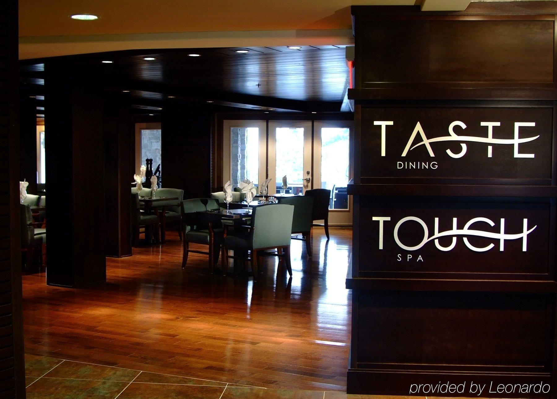 Touchstone Resort On Lake Muskoka Bracebridge Restaurant photo