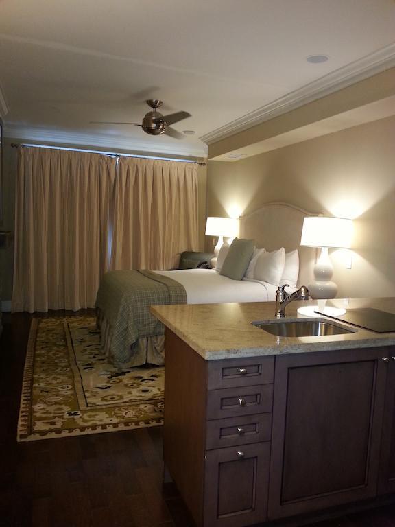 Touchstone Resort On Lake Muskoka Bracebridge Room photo