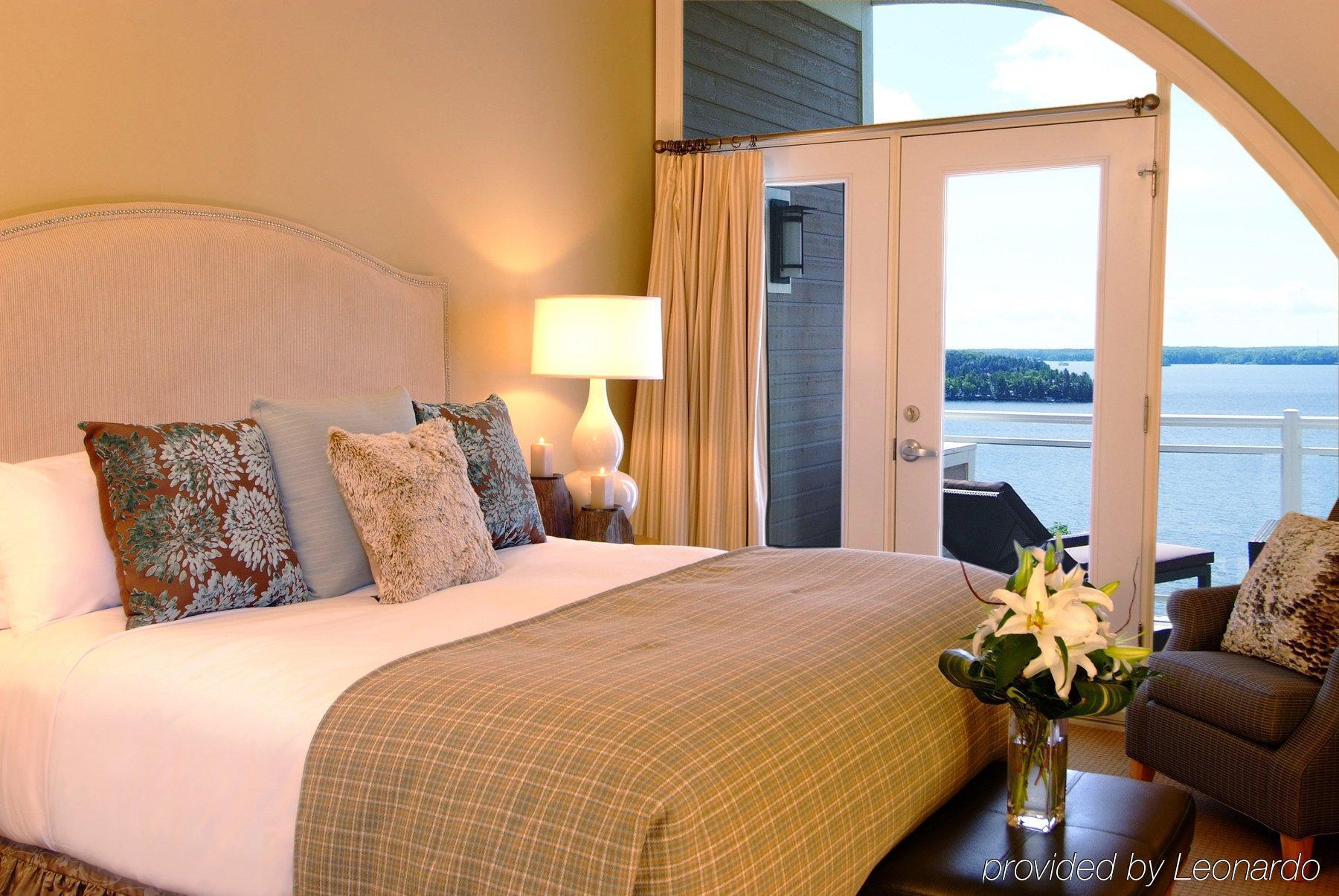 Touchstone Resort On Lake Muskoka Bracebridge Room photo